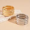 Personalidad exagerado sentido de metal plisado línea abierta pulsera europea y americana cruce de fronteras nicho temperamento alto grado geométrico handwear mujer Application Scenario